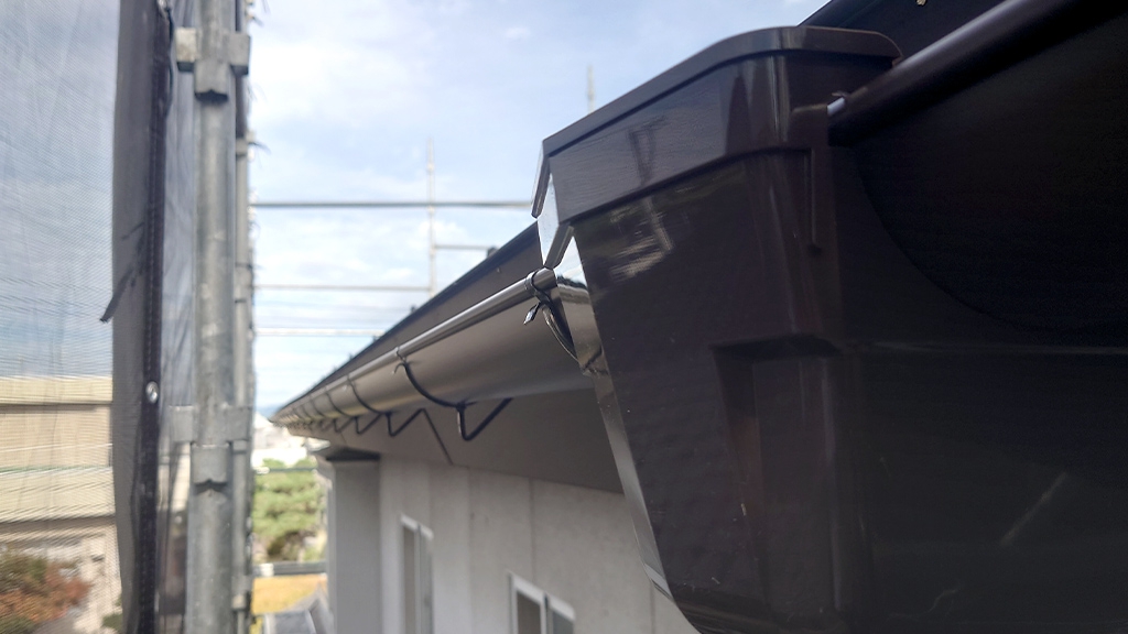 雨樋工事：福島県伊達市の屋根と雨どいの専門店：駒田板金